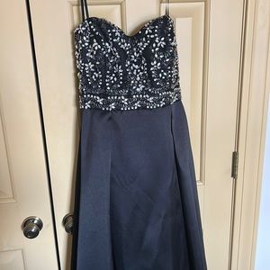 Ballgown Strapless Prom Bejeweled